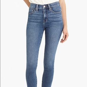 Tall 9” high rise jeggings in medium blue wash.